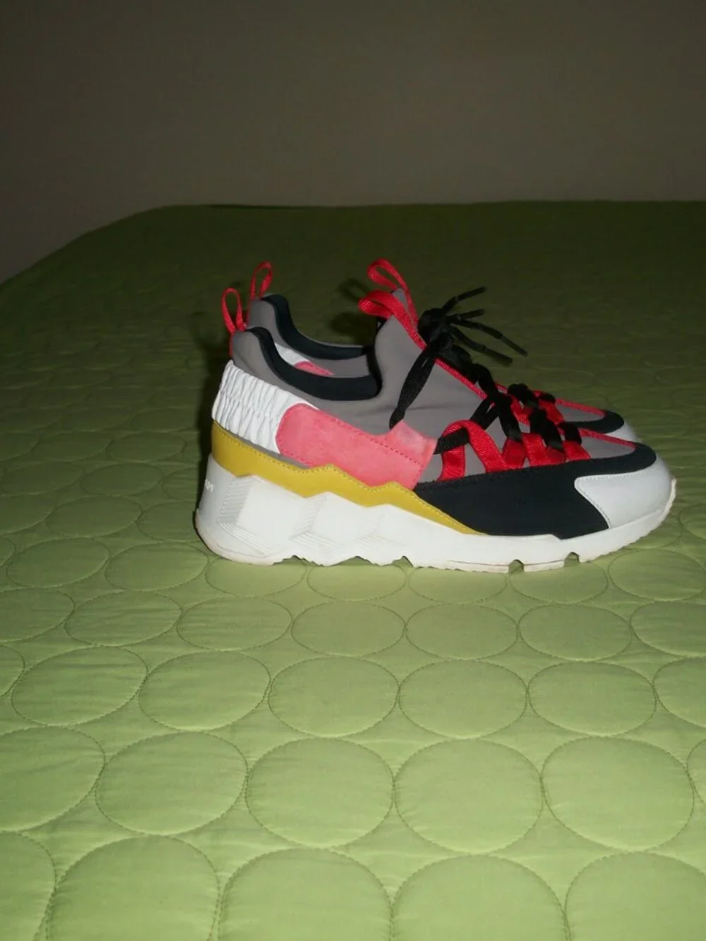 PIERRE HARDY Trek Women's Size EU 37/6.5 US Comet Sneakers
